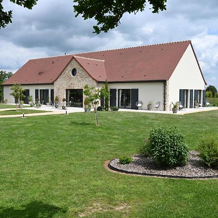 Aux 3 Forets Bizeneuille Luaran gambar