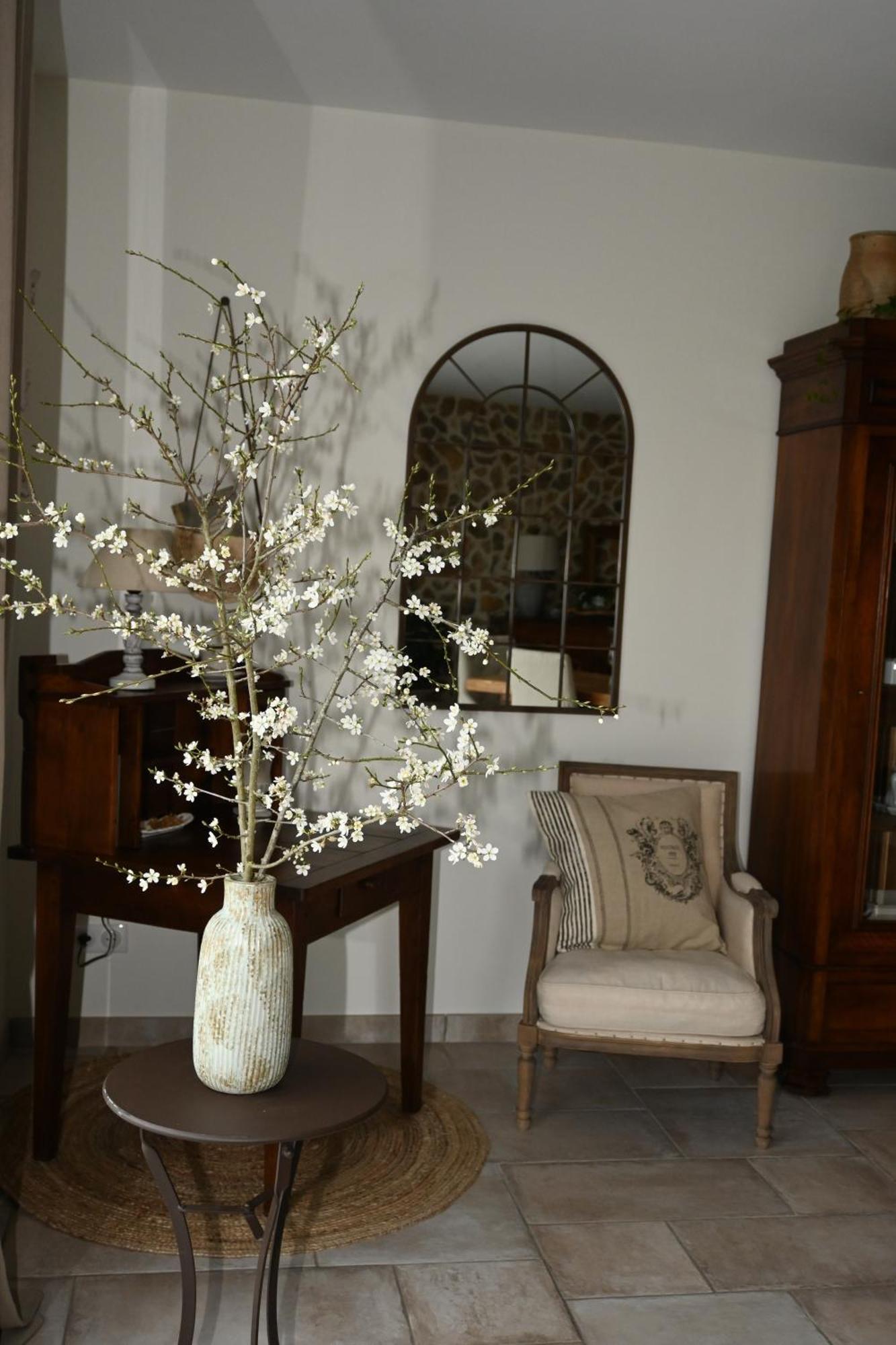 Aux 3 Forets Bizeneuille Luaran gambar